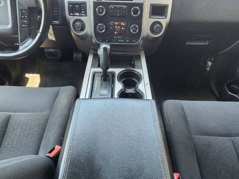 Used 2016 Ford Expedition XLT AWD/4WD image 13