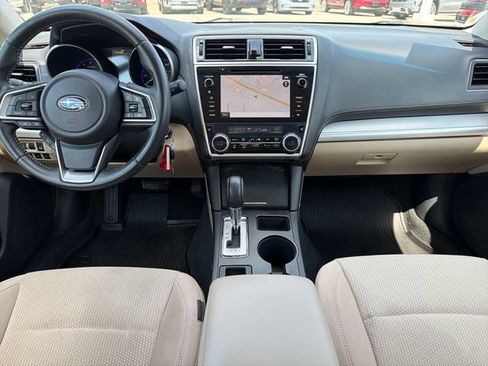 Used 2019 Subaru Outback 2.5i Premium AWD/4WD image 9