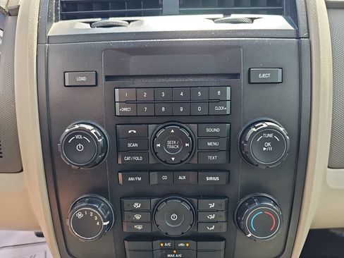 Used 2012 Ford Escape XLS FWD image 22