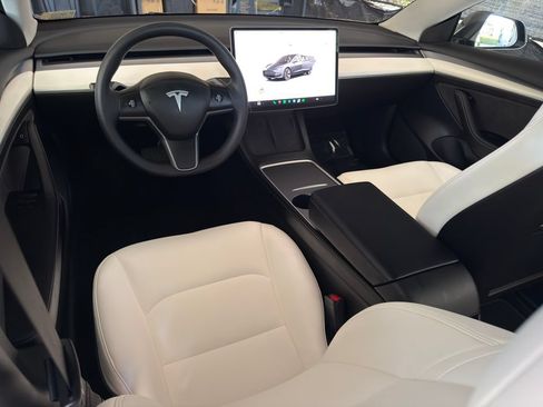 Used 2023 Tesla Model 3 Standard Range RWD image 14