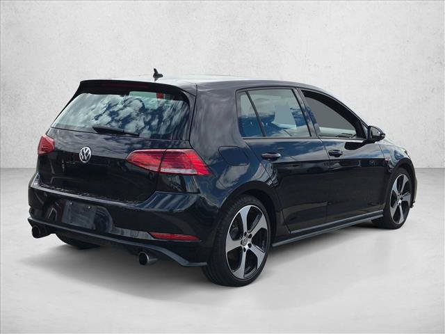Used 2018 Volkswagen Golf 4-Door FWD image 5