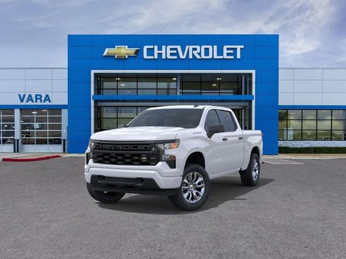 New 2026 Chevrolet Silverado 1500 Custom RWD image 8