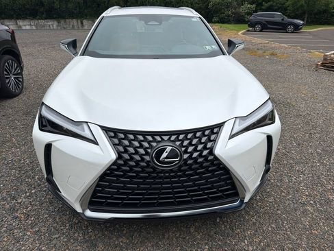 Used 2025 Lexus UX 300h AWD w/ Accessory Package (Z1) image 2