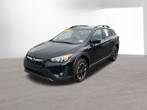Used 2021 Subaru Crosstrek 2.0i Premium w/ Moonroof Package image 2