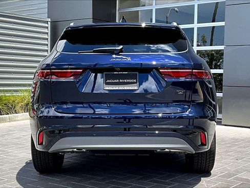 New 2026 Jaguar F-PACE R-Dynamic S image 4