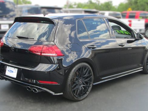 Used 2019 Volkswagen Golf R 4-Door AWD/4WD image 5