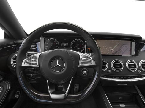 Used 2016 Mercedes-Benz S 550 4MATIC Coupe image 4