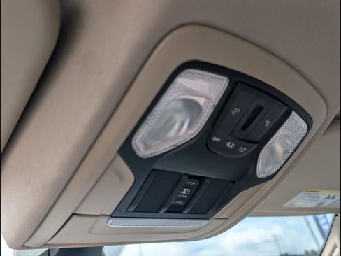 Used 2020 RAM 1500 Big Horn RWD image 16