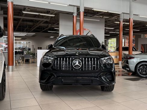 Used 2026 Mercedes-Benz GLE 53 AMG 4MATIC image 2