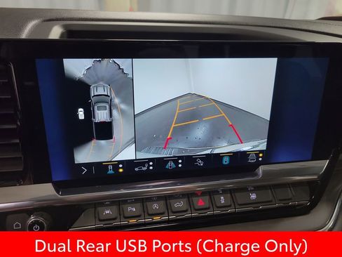 Used 2023 Chevrolet Silverado 1500 High Country w/ High Country Premium Package image 17