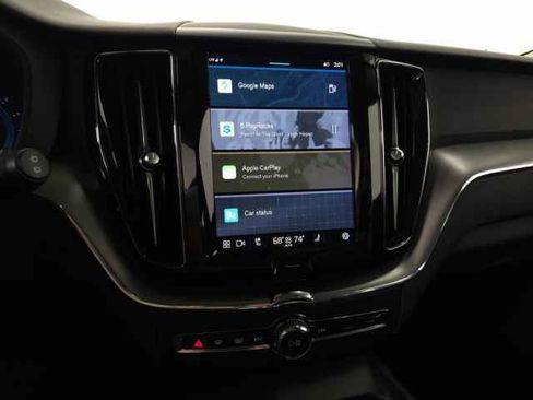 Certified 2023 Volvo XC60 B5 Core image 21