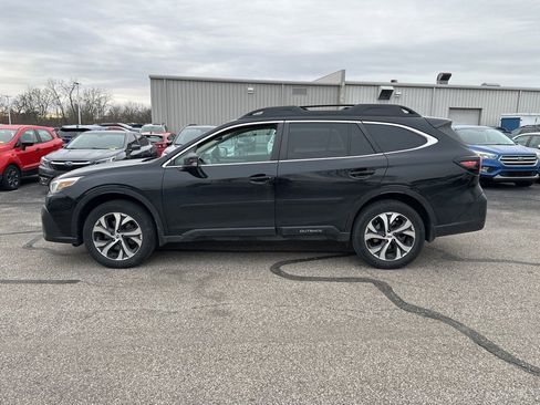 Used 2020 Subaru Outback Limited image 6
