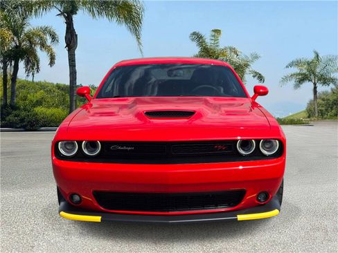 Used 2023 Dodge Challenger R/T Scat Pack RWD image 3