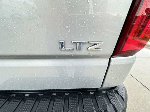 Used 2021 Chevrolet Silverado 1500 LTZ w/ LTZ Premium Package AWD/4WD image 31
