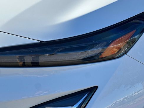 Used 2022 Chevrolet Bolt EUV LT w/ Convenience Package FWD image 52