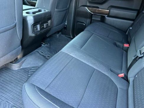 Used 2022 Chevrolet Silverado 1500 LT Trail Boss w/ LPO, Dark Essentials Package image 11