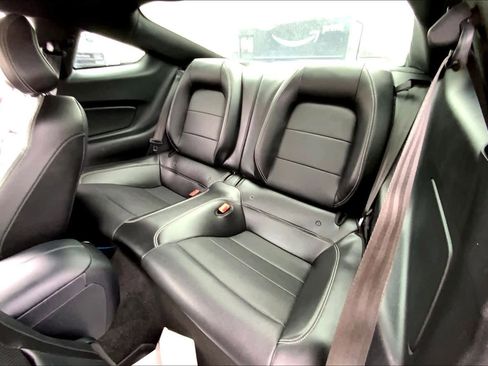 Used 2018 Ford Mustang GT Premium image 17