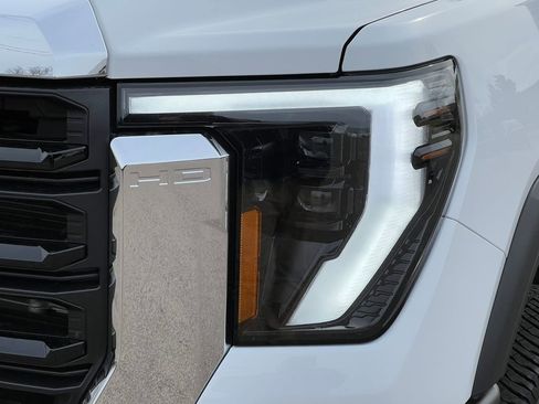 Certified 2025 GMC Sierra 3500 Pro w/ 1SA Pro Safety Plus Package AWD/4WD image 36