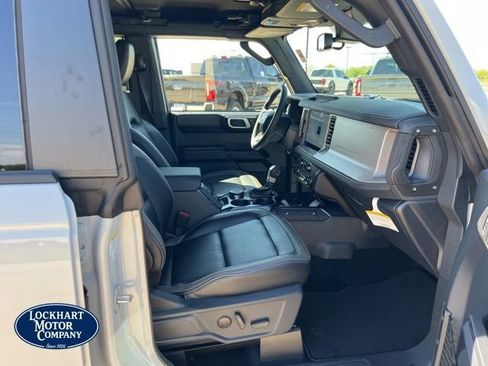 New 2026 Ford Bronco Outer Banks image 33