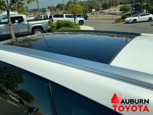 New 2026 Toyota Crown Signia AWD/4WD image 9