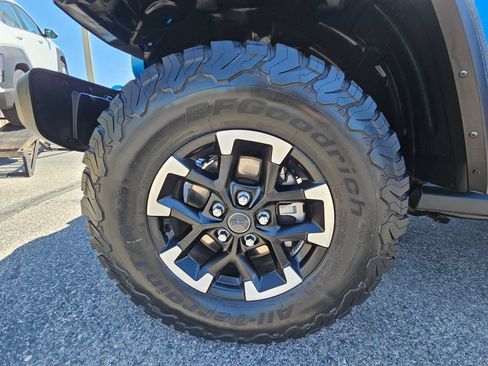 Used 2024 Jeep Wrangler Unlimited Rubicon 4xe AWD/4WD image 24