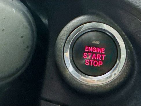 Used 2022 Subaru Forester Touring image 19