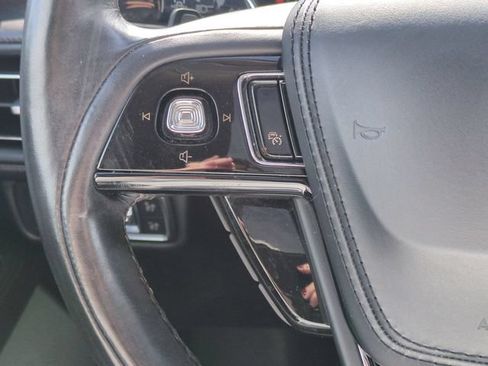 Used 2021 Lincoln Aviator Reserve w/ Equipment Group 202A AWD/4WD image 17
