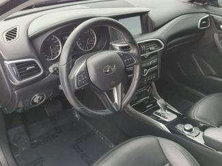 Used 2018 INFINITI QX30 AWD video 2