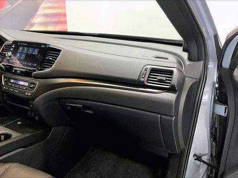 Used 2025 Honda Ridgeline TrailSport image 20