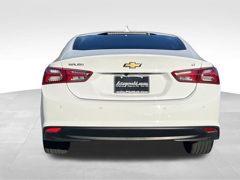 Used 2022 Chevrolet Malibu LT image 6
