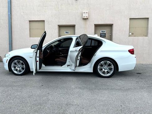 Used 2012 BMW 528i Sedan image 13