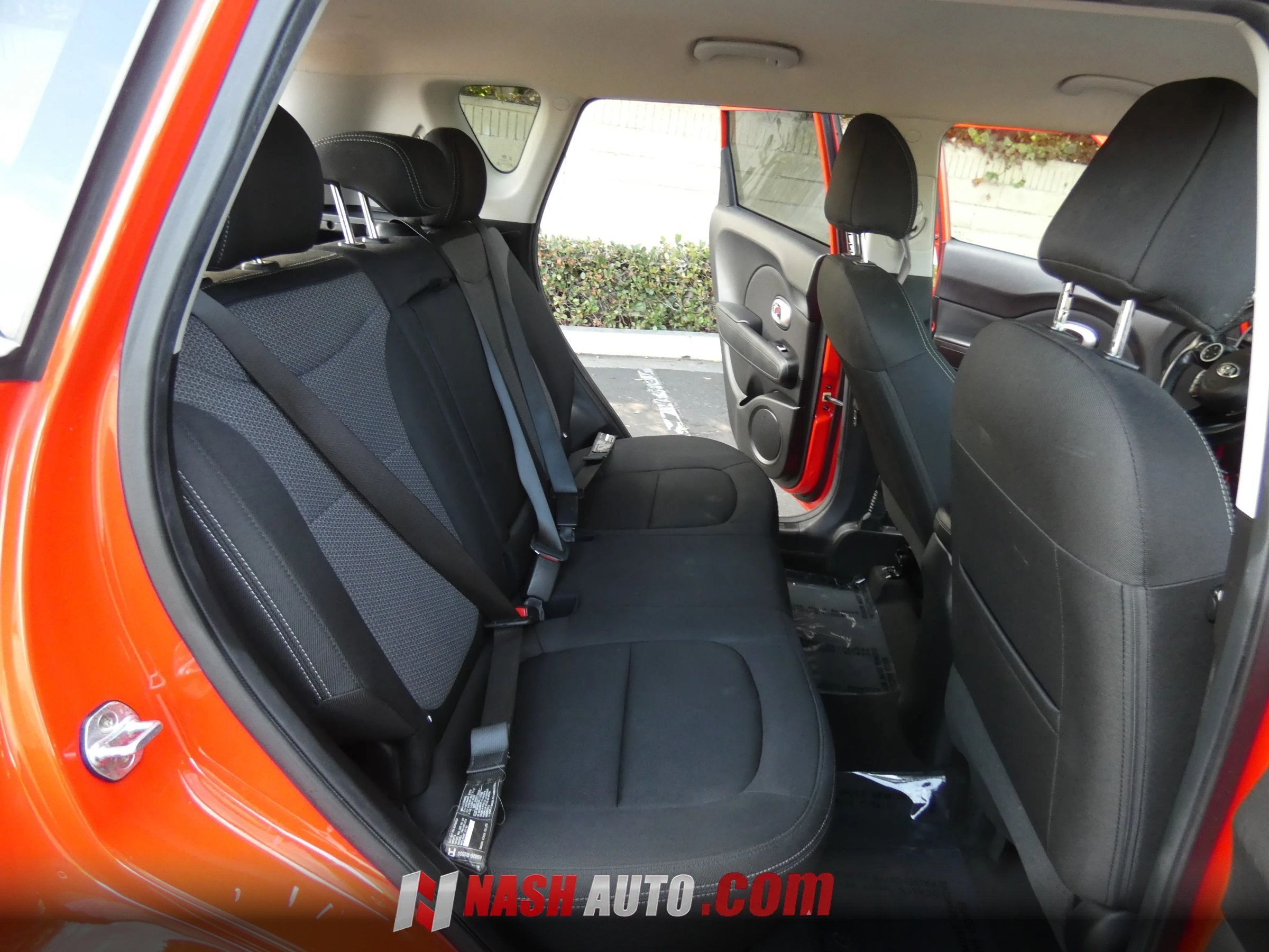 Used 2018 Kia Soul + FWD image 35
