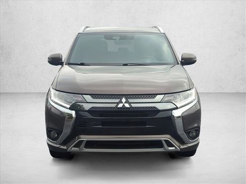 Used 2020 Mitsubishi Outlander SEL image 2