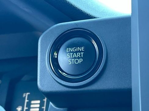 Certified 2024 Toyota Tacoma SR5 AWD/4WD image 64