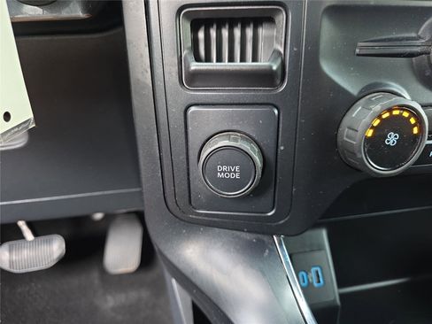 Used 2024 Ford F150 STX RWD image 26