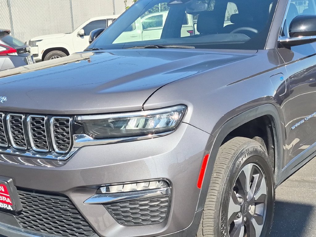 Used 2024 Jeep Grand Cherokee Limited 4xe AWD/4WD image 9