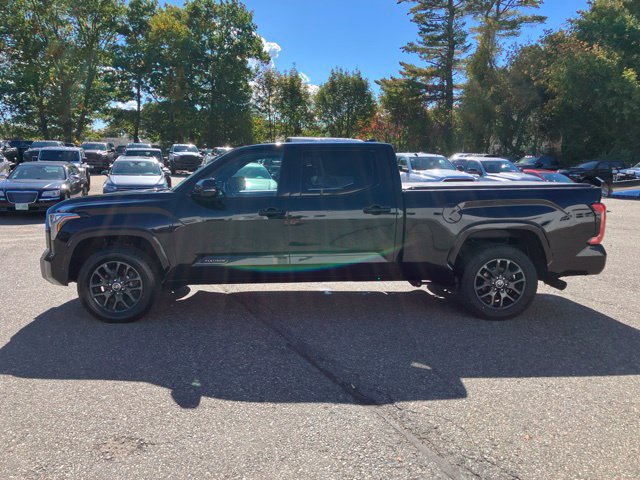 Used 2023 Toyota Tundra Platinum AWD/4WD image 2