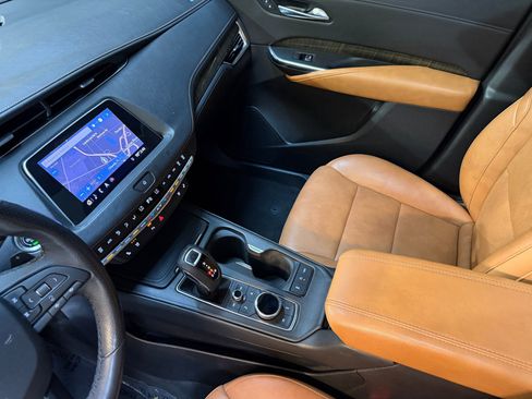 Used 2019 Cadillac XT4 Sport FWD image 35