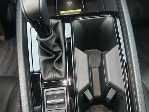 Used 2025 Honda Accord Sport image 10