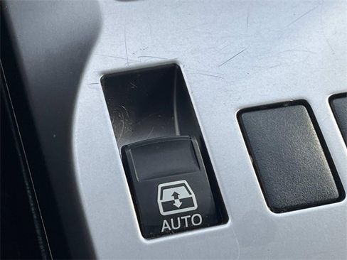 Used 2018 Toyota 4Runner Limited image 35