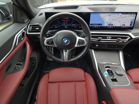 Certified 2024 BMW i4 eDrive35 w/ M Sport Package RWD image 21
