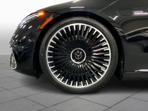 Certified 2023 Mercedes-Benz EQS AMG 4MATIC image 10