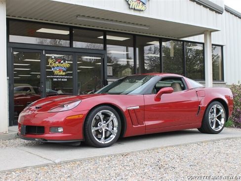 Used 2012 Chevrolet Corvette Grand Sport w/ 3LT Preferred Equipment Group RWD image 1