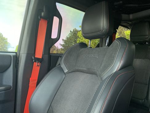 Used 2024 Ford Bronco Raptor AWD/4WD image 41
