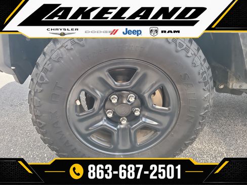 Used 2019 Jeep Wrangler Unlimited Sport AWD/4WD image 9