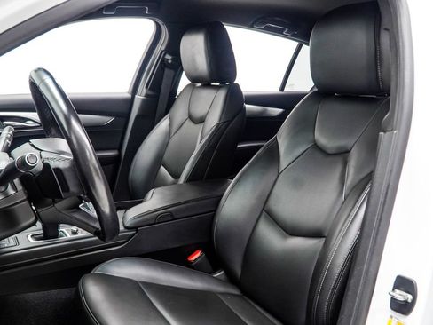 Used 2023 Cadillac CT5 Luxury RWD image 36