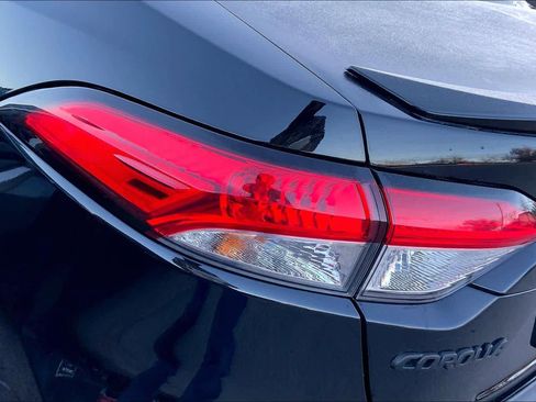 Used 2024 Toyota Corolla SE image 28