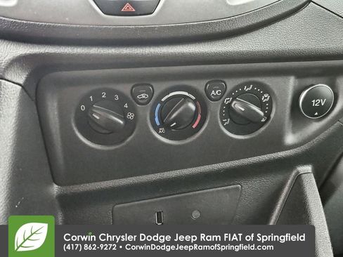 Used 2019 Ford Transit 150 XL image 26
