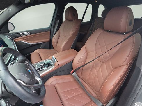 Used 2024 BMW X5 sDrive40i image 24
