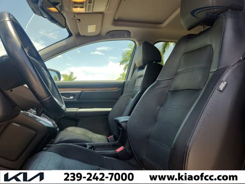Used 2018 Honda CR-V Touring image 26